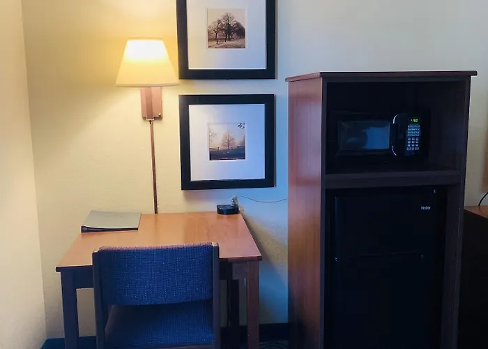 Americinn By Wyndham Motel