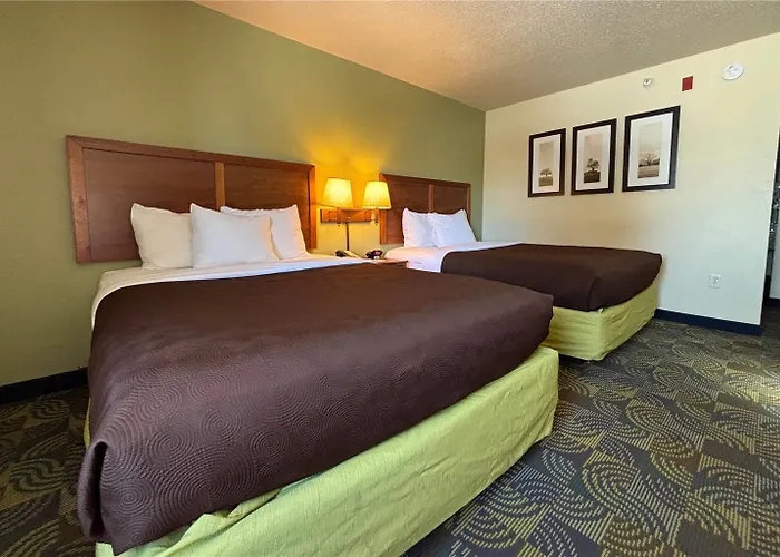Motel Americinn By Wyndham Kewanee